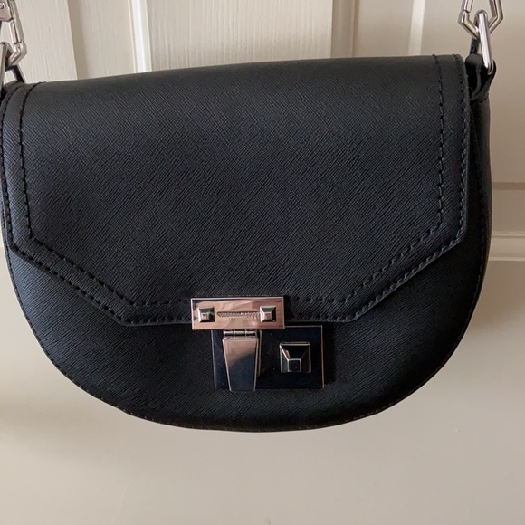 COPY - Rebecca Minkoff crossbody - Picture 2 of 6